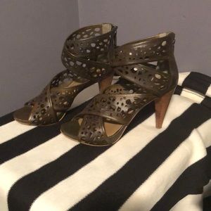 Cut out design heels